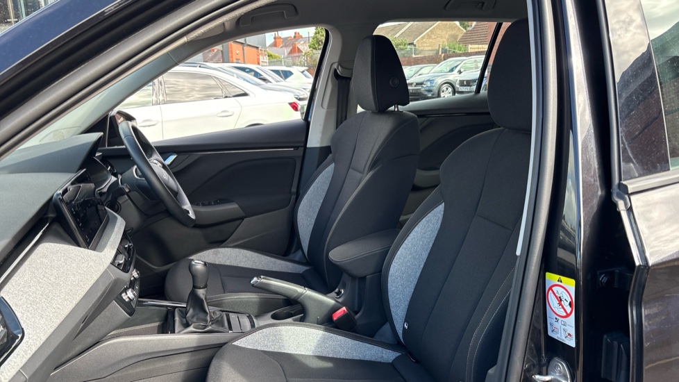 Skoda Kamiq 1.0 TSI SE Edition 5dr Petrol Hatchback - Image 42
