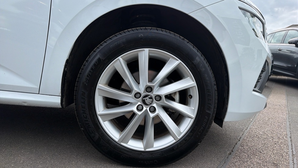 Skoda Kamiq 1.0 TSI SE Edition 5dr DSG Petrol Hatchback - Image 5