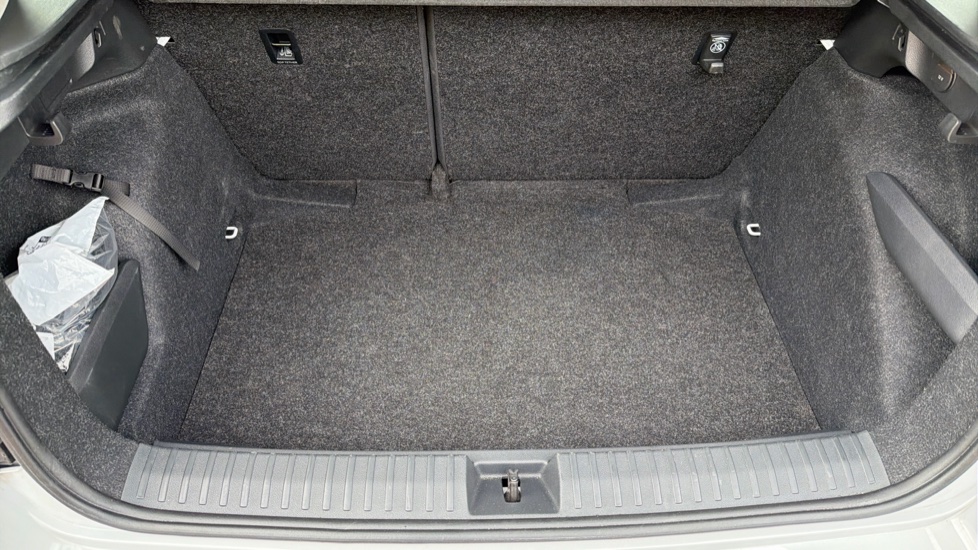 Skoda Kamiq 1.0 TSI SE Edition 5dr DSG Petrol Hatchback - Image 20