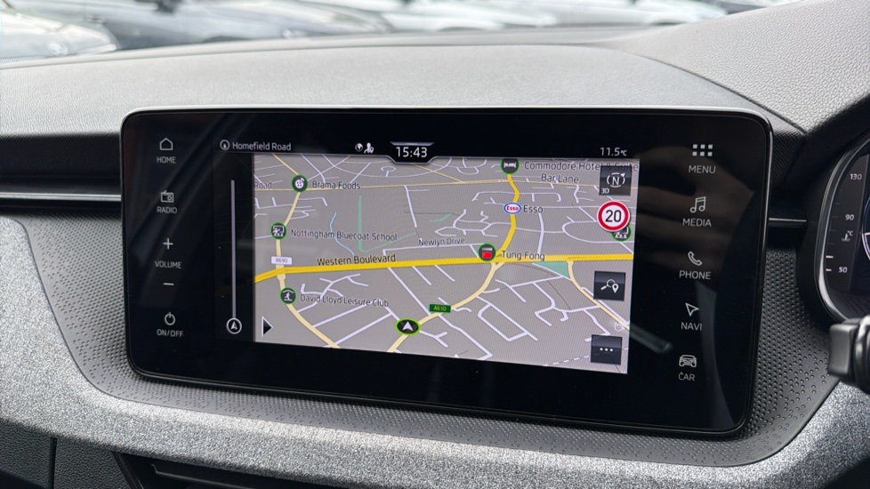 Skoda Kamiq 1.0 TSI SE Edition 5dr DSG Petrol Hatchback - Image 37