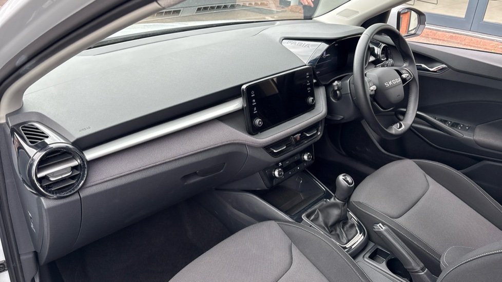 Skoda Fabia 1.0 TSI SE Edition 5dr Petrol Hatchback - Image 2
