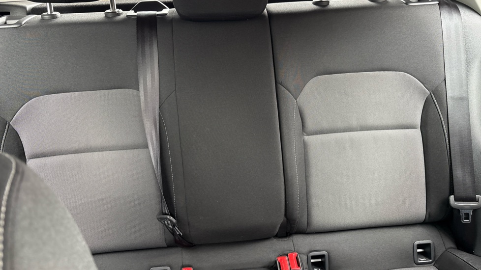 Skoda Fabia 1.0 TSI SE Edition 5dr Petrol Hatchback - Image 16