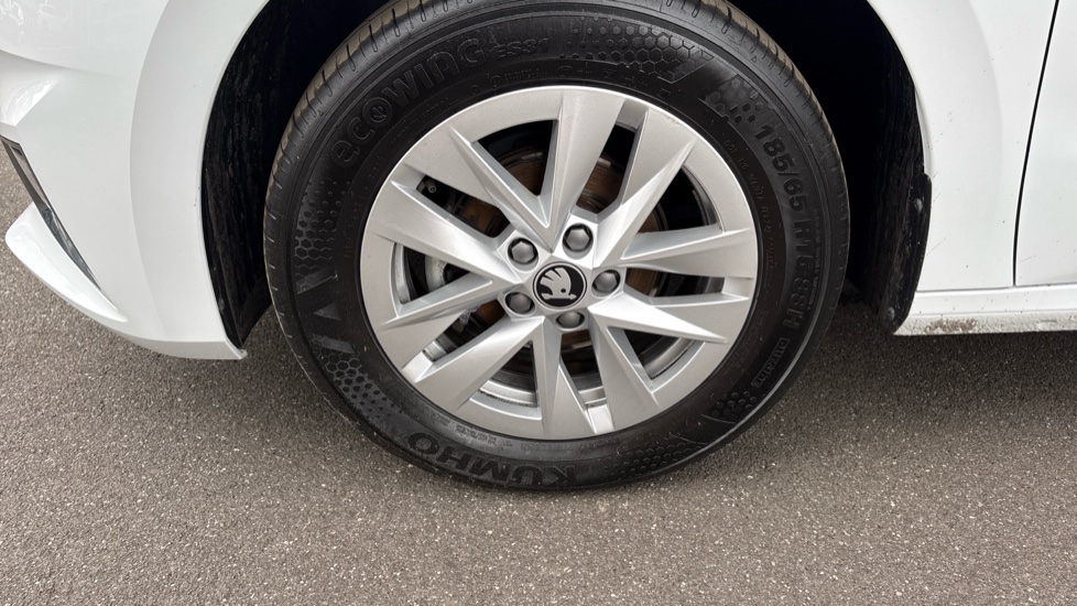 Skoda Fabia 1.0 TSI SE Edition 5dr Petrol Hatchback - Image 23