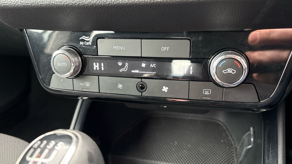 Skoda Fabia 1.0 TSI SE Edition 5dr Petrol Hatchback - Image 42