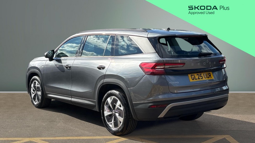 Skoda Kodiaq 2.0 TDI SE 5dr DSG [7 Seat] Diesel Estate - Image 3