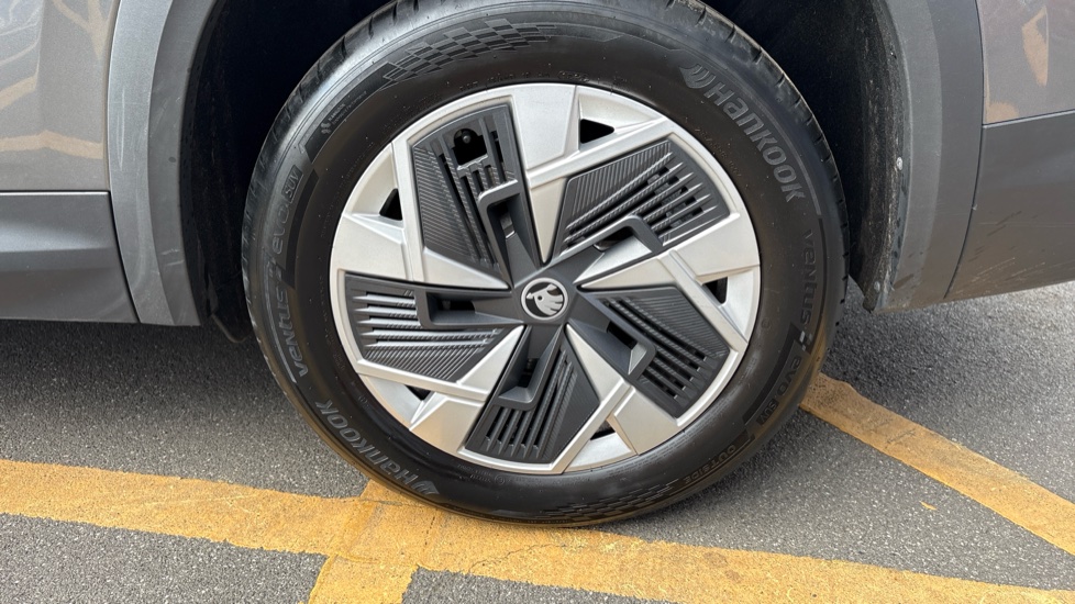 Skoda Kodiaq 2.0 TDI SE 5dr DSG [7 Seat] Diesel Estate - Image 33