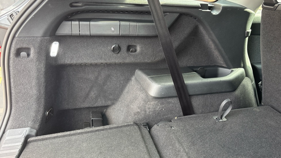 Skoda Kodiaq 2.0 TDI SE 5dr DSG [7 Seat] Diesel Estate - Image 46