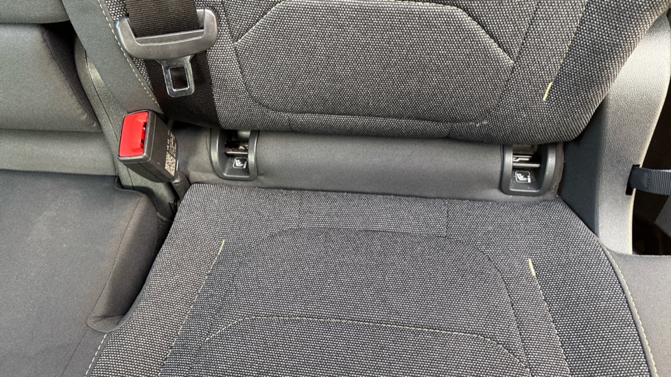Skoda Kodiaq 2.0 TDI SE 5dr DSG [7 Seat] Diesel Estate - Image 48