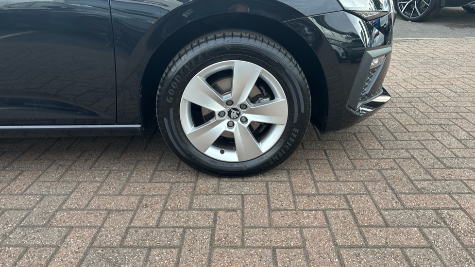 Skoda Scala 1.0 TSI 116 SE Edition 5dr Petrol Hatchback - Image 41