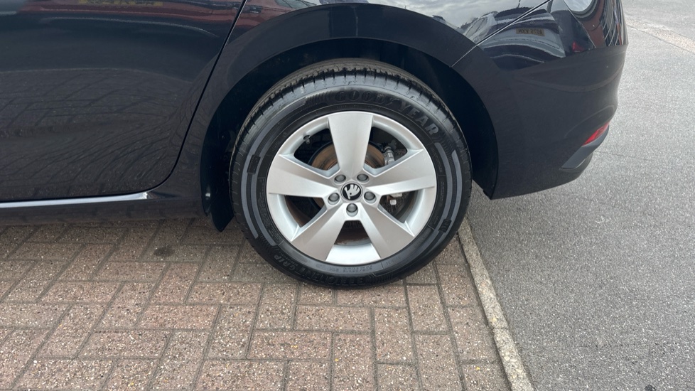 Skoda Scala 1.0 TSI 116 SE Edition 5dr Petrol Hatchback - Image 43
