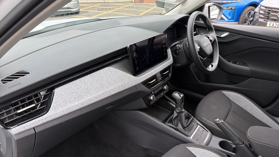 Skoda Kamiq 1.0 TSI SE Edition 5dr DSG Petrol Hatchback - Image 2