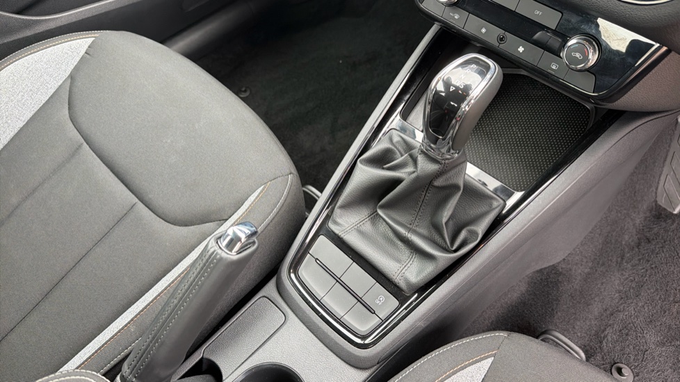 Skoda Kamiq 1.0 TSI SE Edition 5dr DSG Petrol Hatchback - Image 14