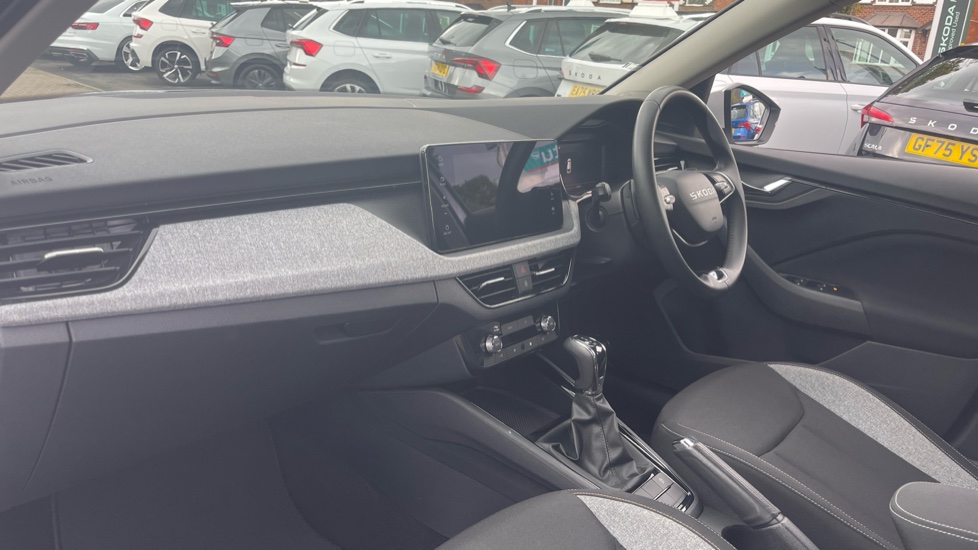 Skoda Kamiq 1.0 TSI SE Edition 5dr DSG Petrol Hatchback - Image 2