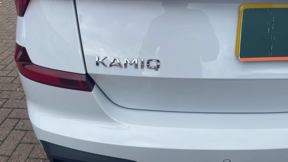 Skoda Kamiq 1.0 TSI SE Edition 5dr DSG Petrol Hatchback - Image 44