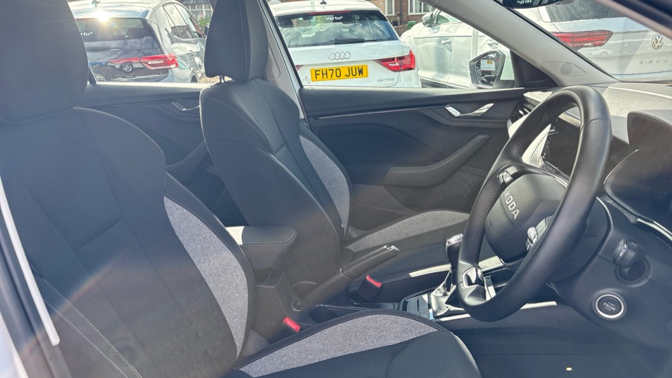 Skoda Kamiq 1.0 TSI SE Edition 5dr Petrol Hatchback - Image 15