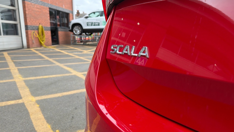 Skoda Scala 1.0 TSI 116 SE Edition 5dr Petrol Hatchback - Image 27
