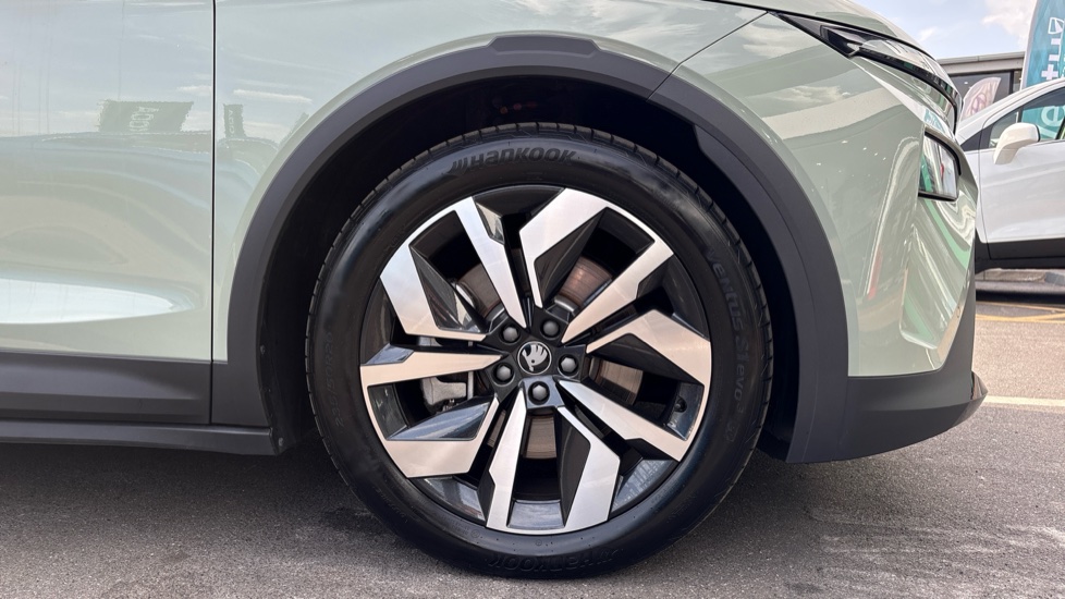 Skoda Elroq 210kW 85 SportLine 82kWh 5dr Auto Electric Estate - Image 5