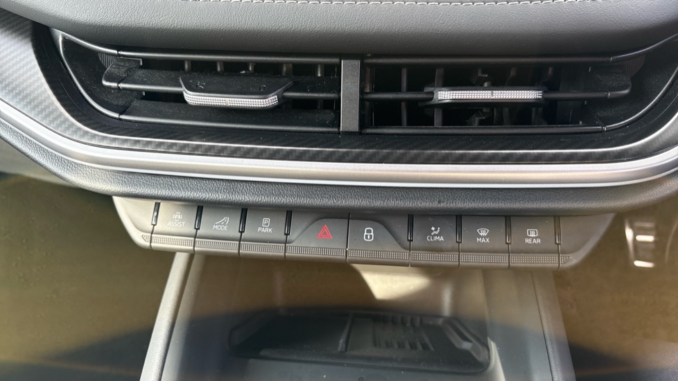 Skoda Elroq 210kW 85 SportLine 82kWh 5dr Auto Electric Estate - Image 13