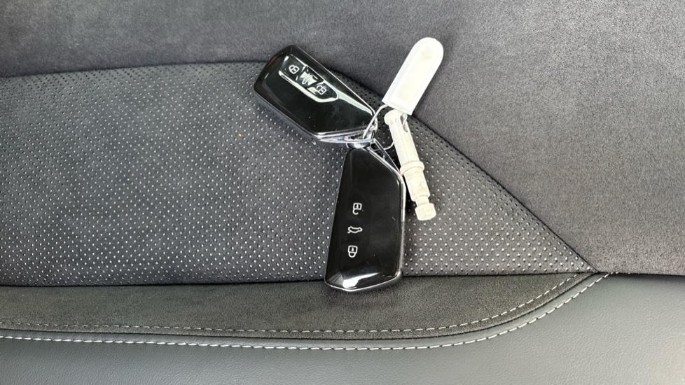 Skoda Elroq 210kW 85 SportLine 82kWh 5dr Auto Electric Estate - Image 29