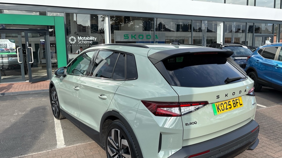 Skoda Elroq 210kW 85 SportLine 82kWh 5dr Auto Electric Estate - Image 38