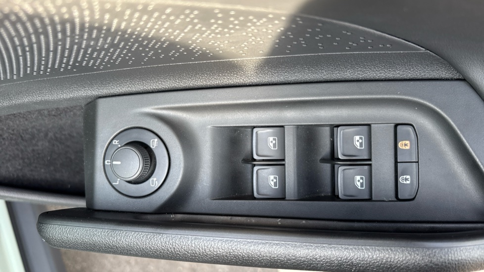 Skoda Elroq 210kW 85 SportLine 82kWh 5dr Auto Electric Estate - Image 54
