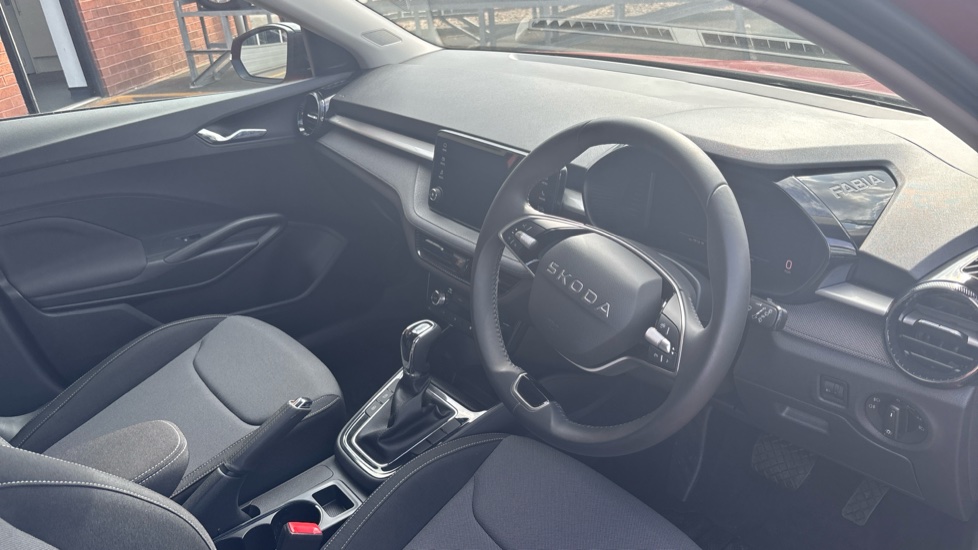 Skoda Fabia 1.0 TSI 116 Design Edition 5dr DSG Petrol Hatchback - Image 6