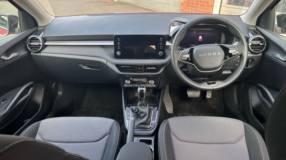 Skoda Fabia 1.0 TSI 116 Design Edition 5dr DSG Petrol Hatchback - Image 9