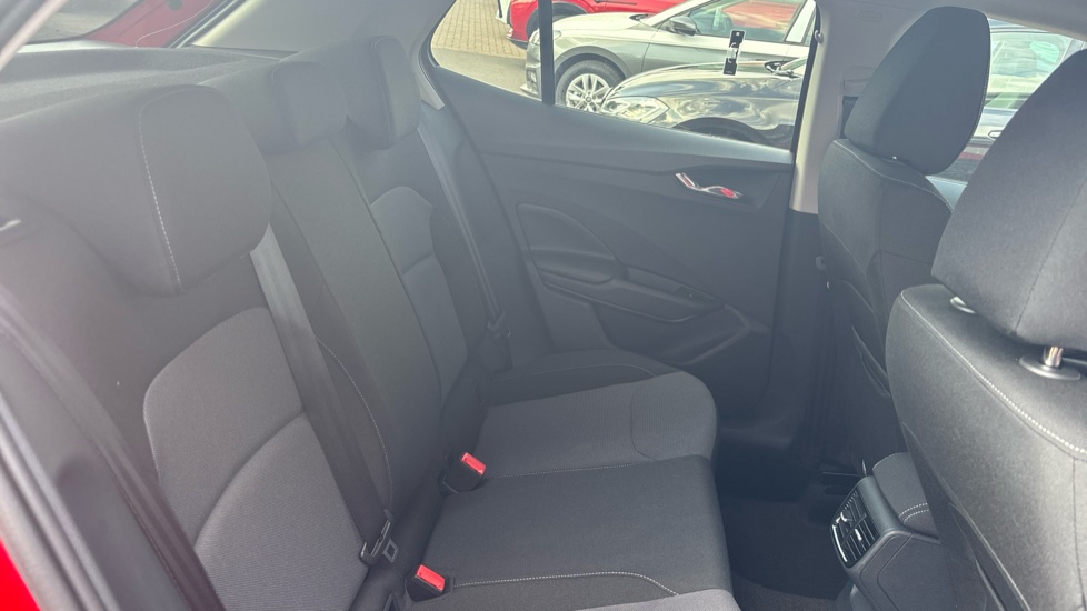 Skoda Fabia 1.0 TSI 116 Design Edition 5dr DSG Petrol Hatchback - Image 16