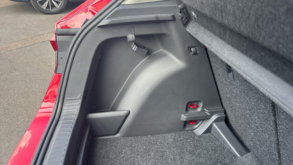 Skoda Fabia 1.0 TSI 116 Design Edition 5dr DSG Petrol Hatchback - Image 26