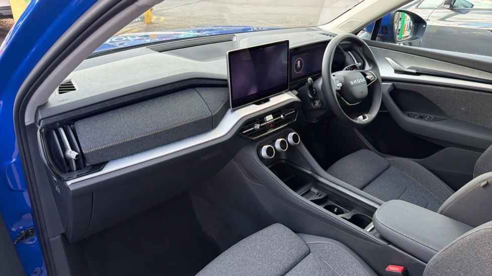 Skoda Kodiaq 2.0 TDI SE 5dr DSG [7 Seat] Diesel Estate - Image 2