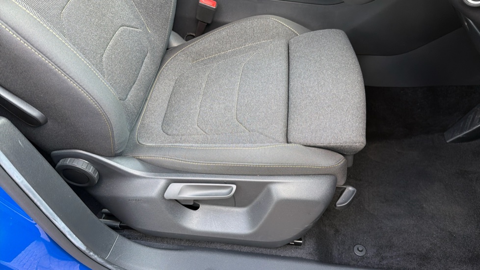 Skoda Kodiaq 2.0 TDI SE 5dr DSG [7 Seat] Diesel Estate - Image 38