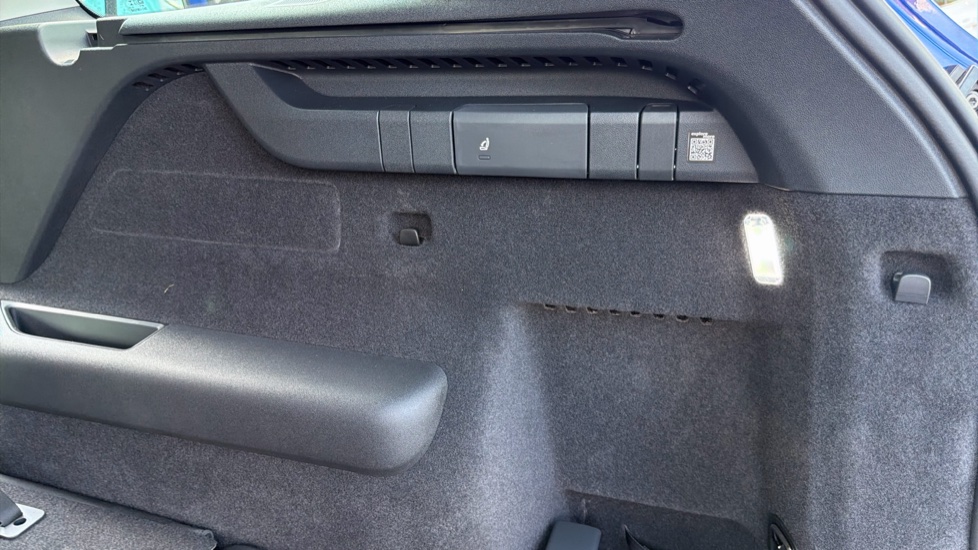 Skoda Kodiaq 2.0 TDI SE 5dr DSG [7 Seat] Diesel Estate - Image 44