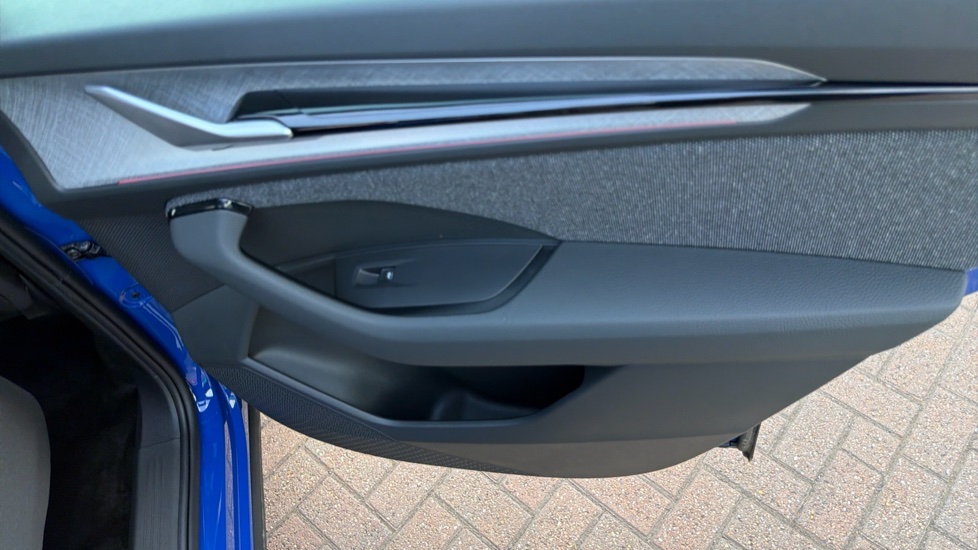 Skoda Kodiaq 2.0 TDI SE 5dr DSG [7 Seat] Diesel Estate - Image 46