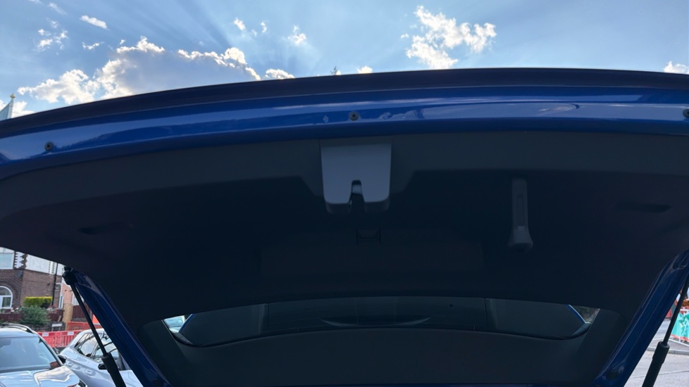 Skoda Kodiaq 2.0 TDI SE 5dr DSG [7 Seat] Diesel Estate - Image 50