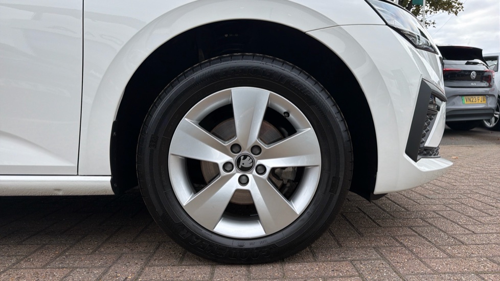 Skoda Scala 1.0 TSI 116 SE Edition 5dr DSG Petrol Hatchback - Image 5