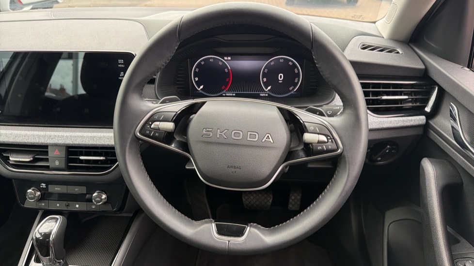 Skoda Scala 1.0 TSI 116 SE Edition 5dr DSG Petrol Hatchback - Image 10