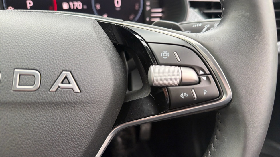 Skoda Scala 1.0 TSI 116 SE Edition 5dr DSG Petrol Hatchback - Image 18