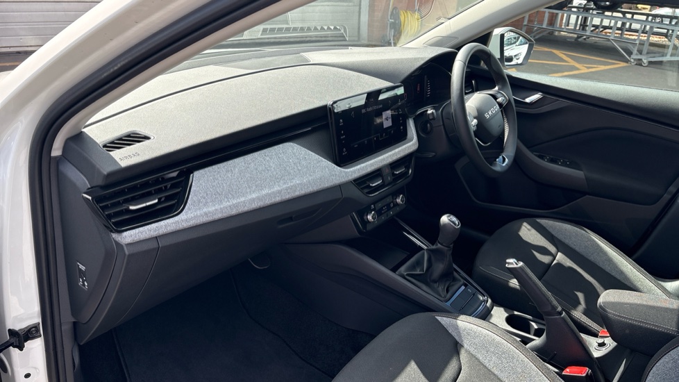 Skoda Scala 1.0 TSI 116 SE Edition 5dr Petrol Hatchback - Image 2