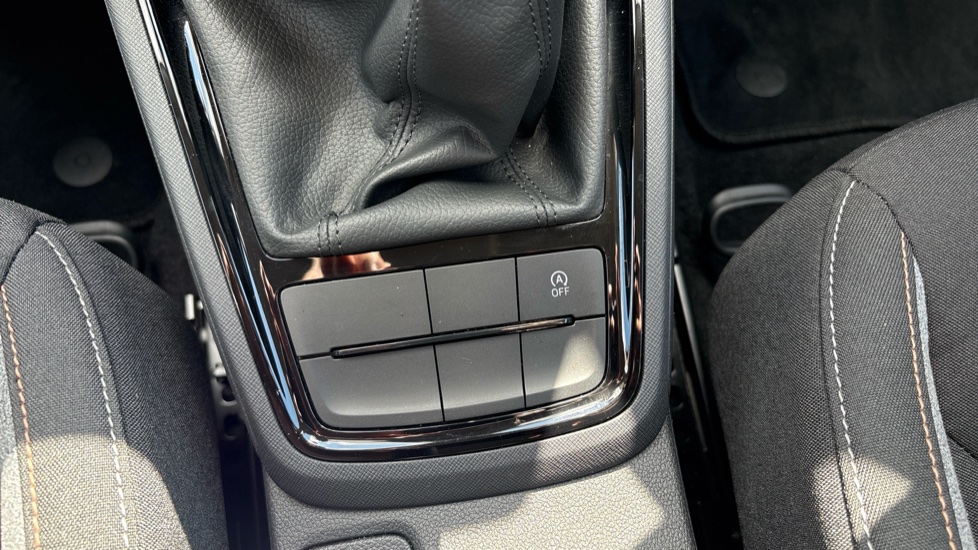 Skoda Scala 1.0 TSI 116 SE Edition 5dr Petrol Hatchback - Image 22