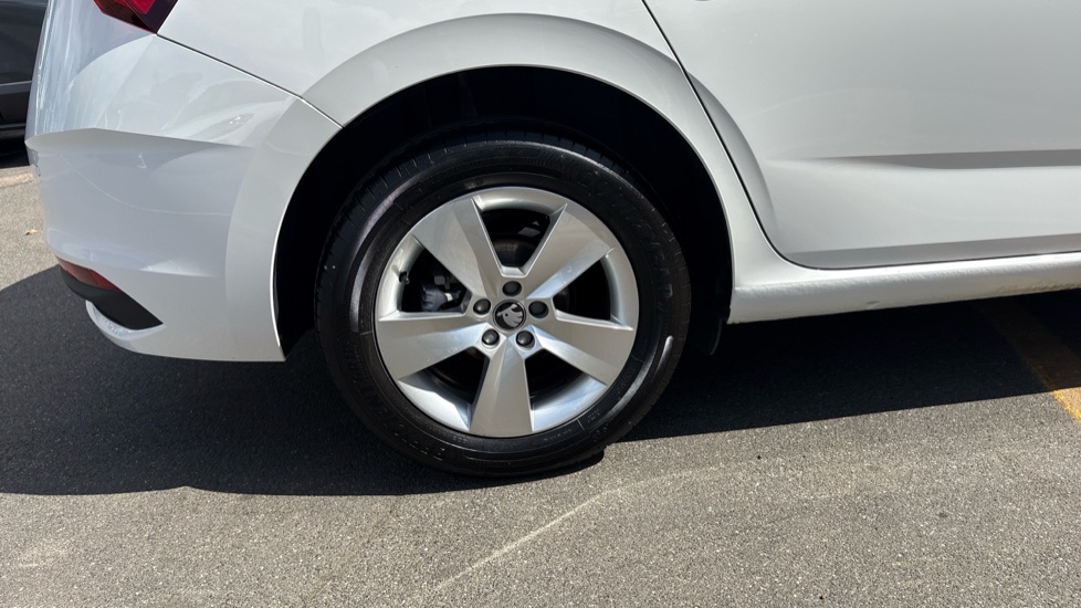 Skoda Scala 1.0 TSI 116 SE Edition 5dr Petrol Hatchback - Image 29