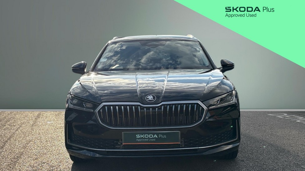 Skoda Superb 1.5 TSI iV SE L DSG 5dr Estate - Image 7