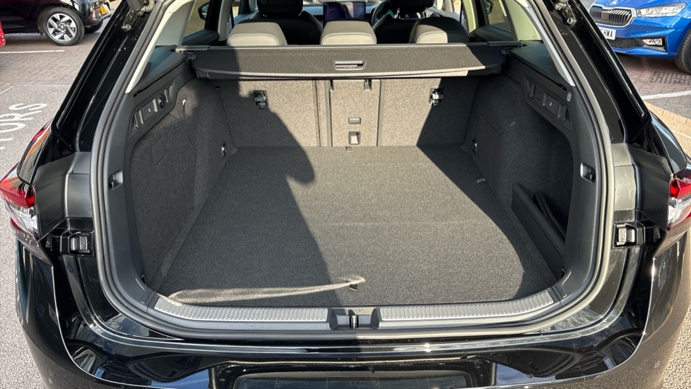 Skoda Superb 1.5 TSI iV SE L DSG 5dr Estate - Image 20