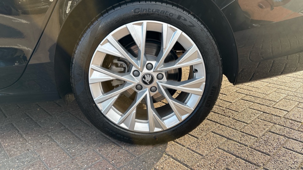 Skoda Superb 1.5 TSI iV SE L DSG 5dr Estate - Image 43