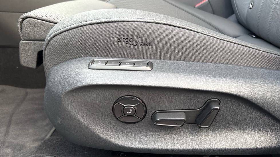 Skoda Superb 1.5 TSI iV SE L DSG 5dr Estate - Image 51