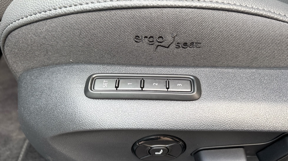Skoda Superb 1.5 TSI iV SE L DSG 5dr Estate - Image 53