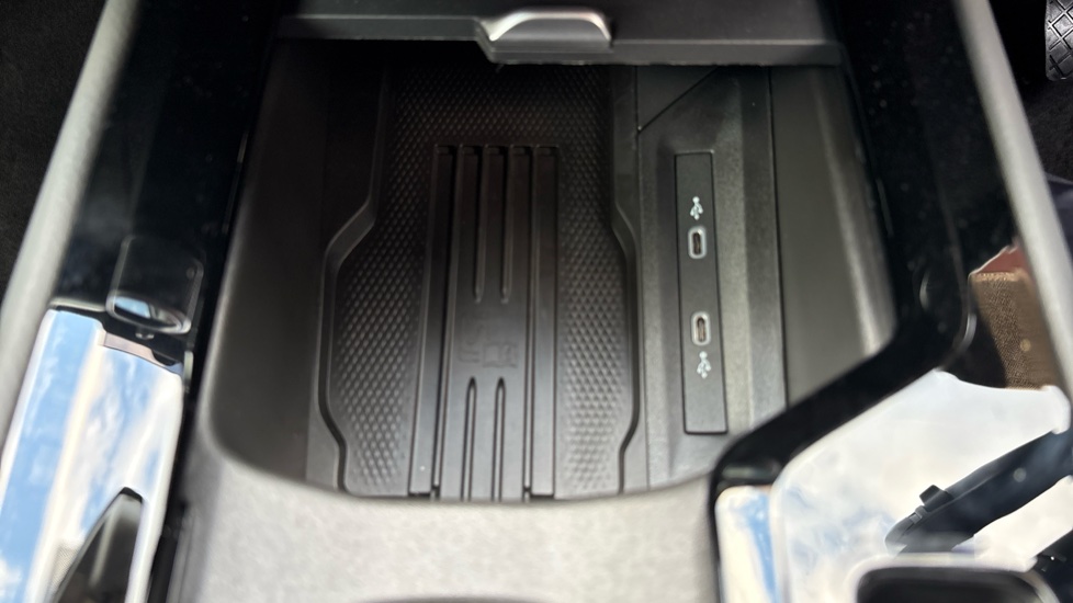 Skoda Superb 1.5 TSI iV SE L DSG 5dr Estate - Image 78