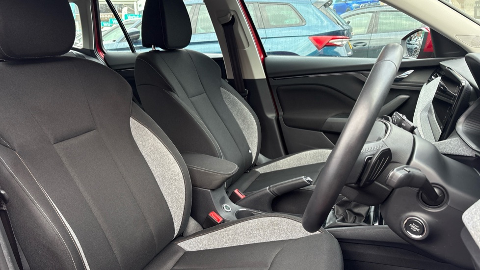 Skoda Kamiq 1.0 TSI SE Edition 5dr DSG Petrol Hatchback - Image 15