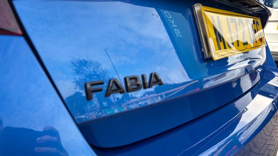 Skoda Fabia 1.0 TSI 110 Monte Carlo 5dr Petrol Hatchback - Image 26