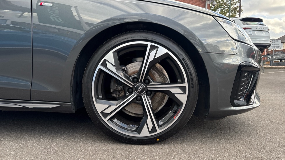Audi A4 35 TFSI Black Edition 4dr S Tronic Petrol Saloon - Image 5