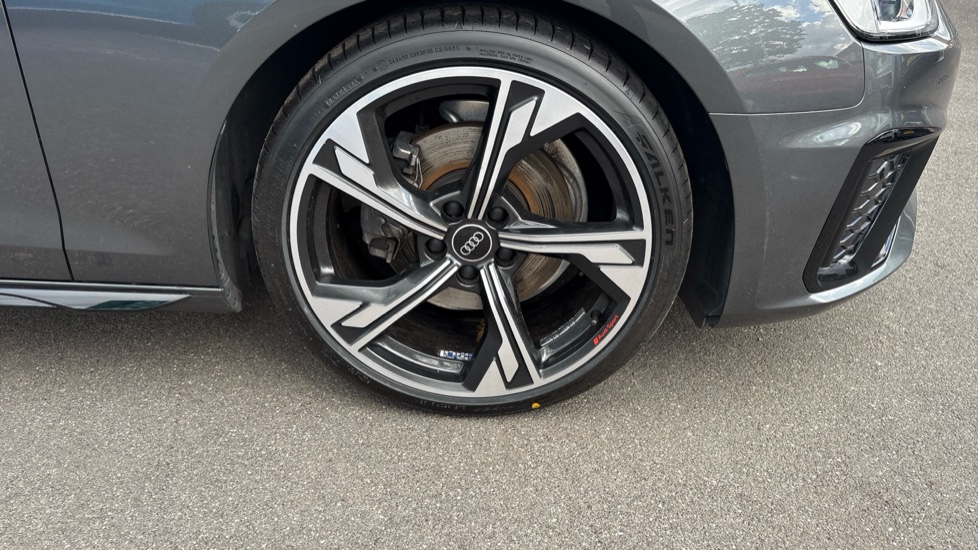 Audi A4 35 TFSI Black Edition 4dr S Tronic Petrol Saloon - Image 41